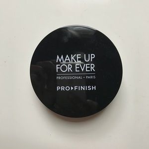 Makeup Forever Pro-Finish Powder Foundation
